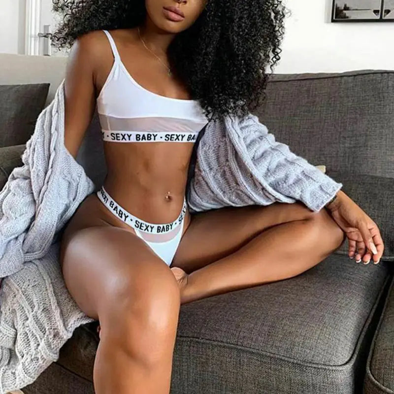 New Women's Lace Letter Lingerie Set (Wholesale)